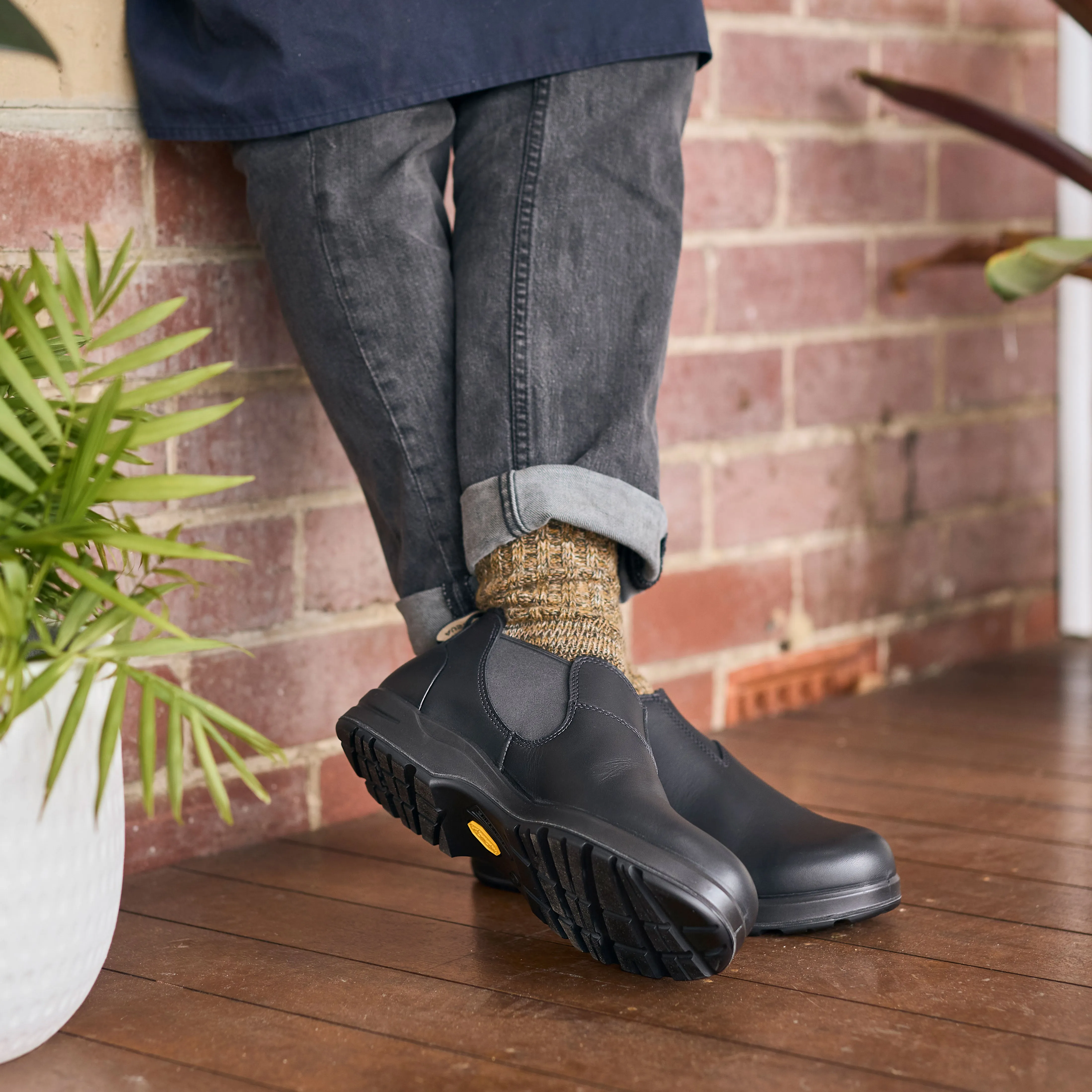 Blundstone 2380 All-Terrain Shoe Black