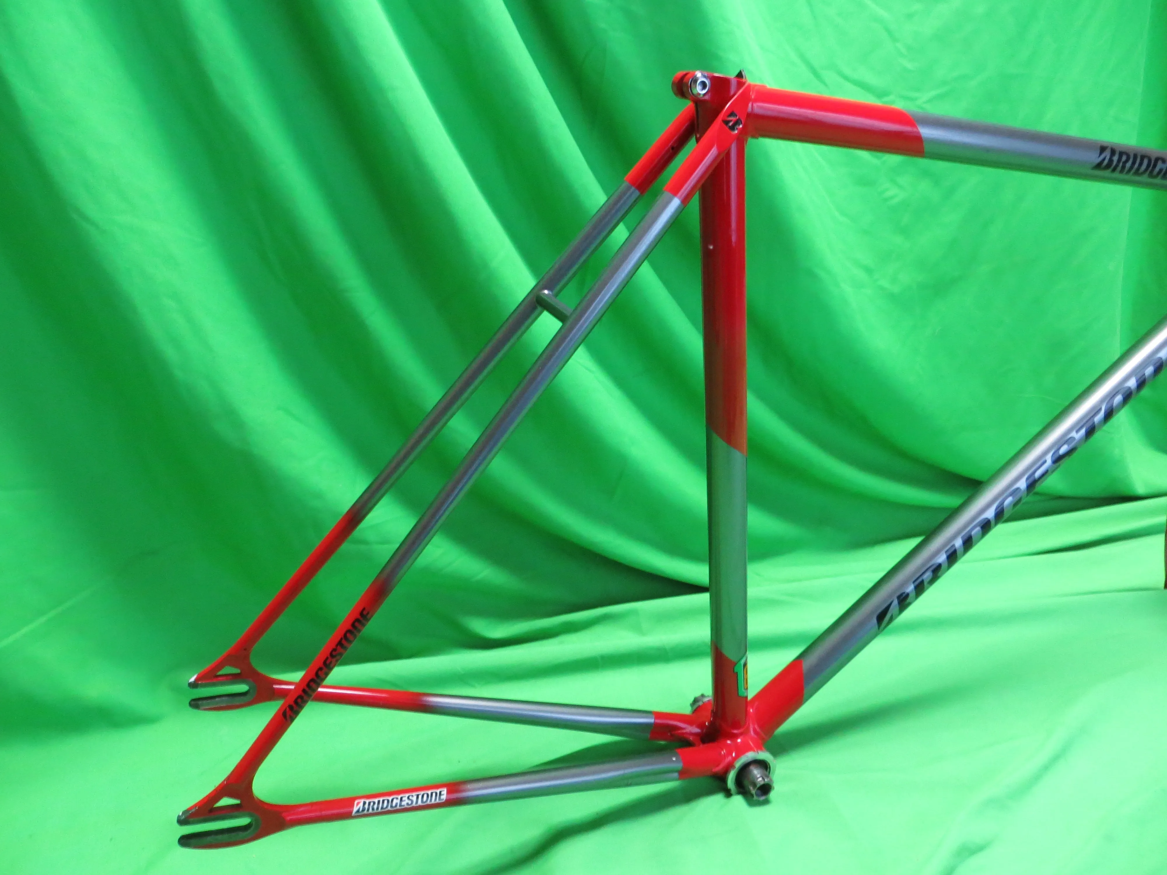 Bridgestone Columbus Max Fork Reynolds 853 // Red Gray Silver Two Tone // 51.5cm