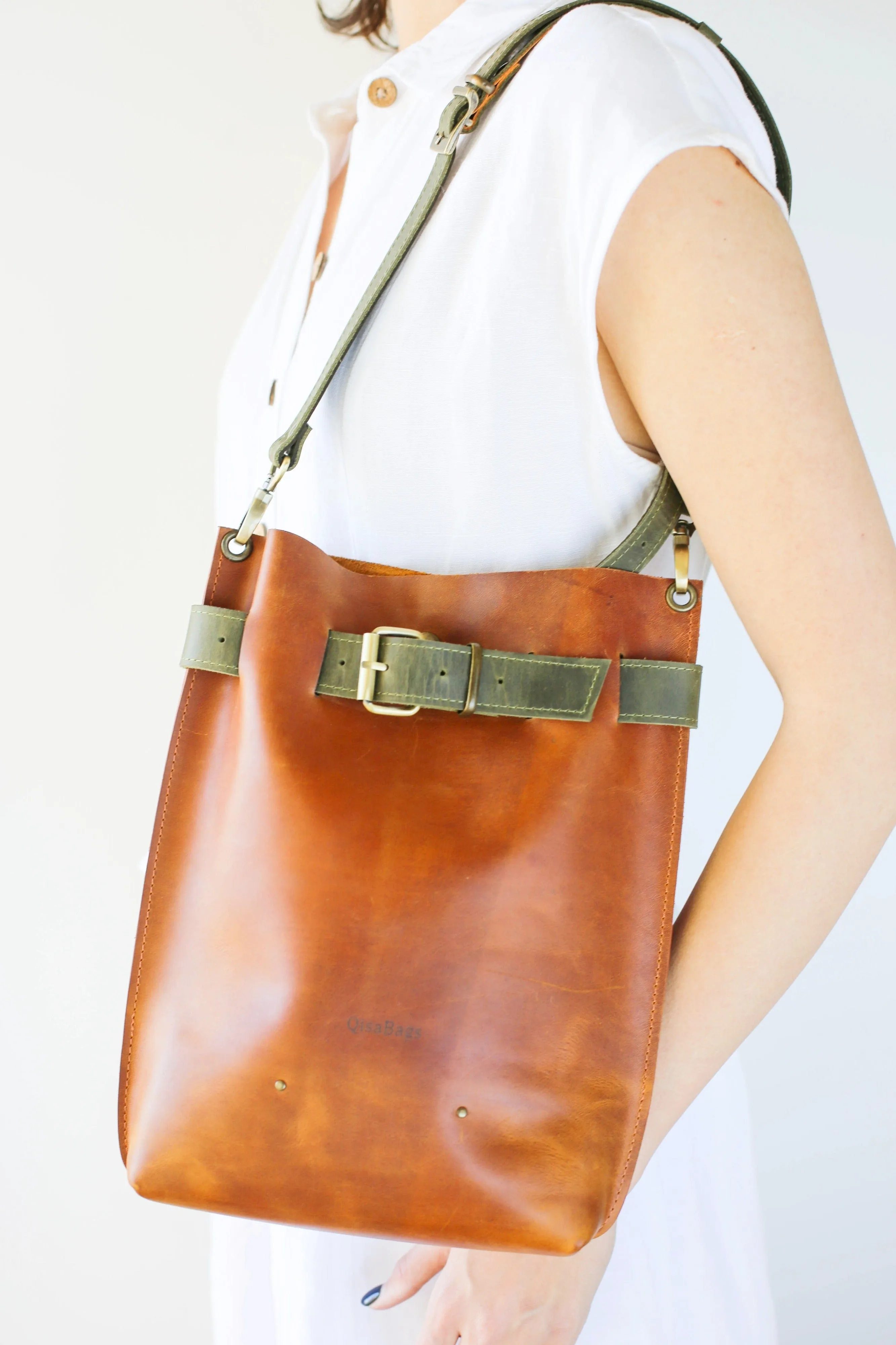 Cognac Brown Leather Bag w/Green