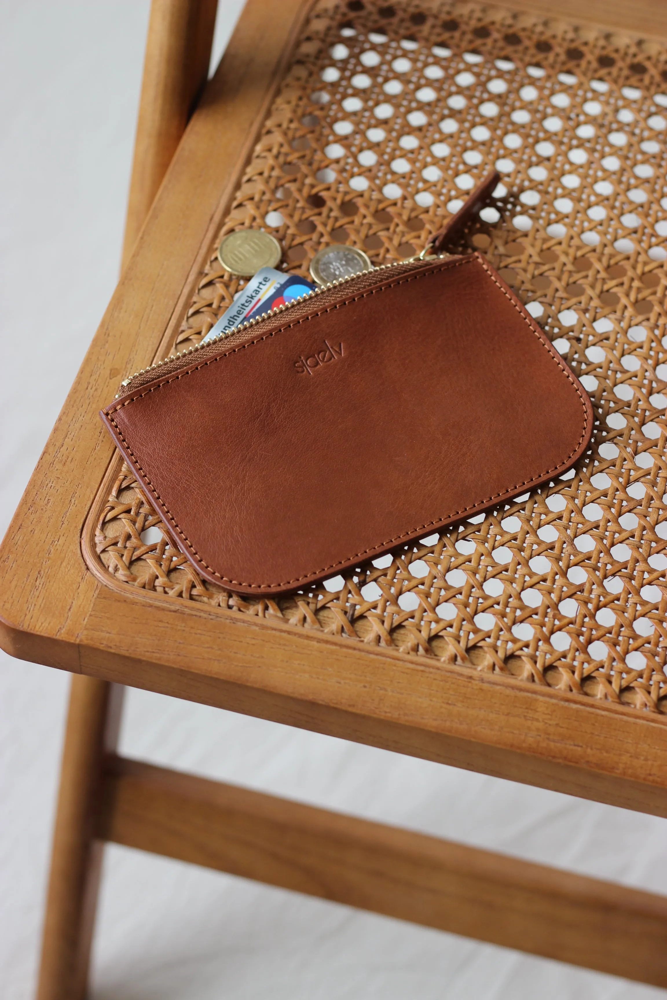 Soft Zip wallet brown