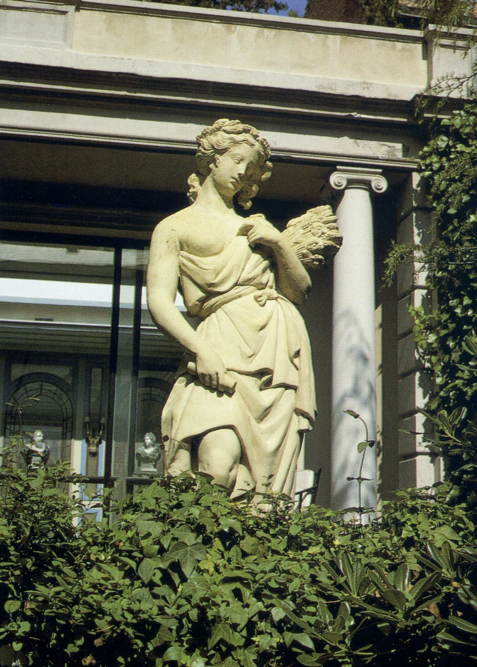 Summer Goddess Statue (Four Seasons)